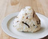 ☆おかかのオイルおにぎり☆作り方4写真