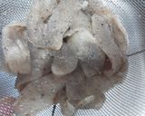凍りこんにゃくと玉葱の煮物、牛丼風！？作り方4写真