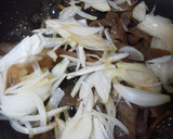 凍りこんにゃくと玉葱の煮物、牛丼風！？作り方6写真