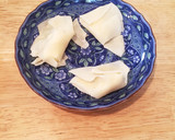 あまったぎょうざの皮で…チーズ包み焼き作り方1写真