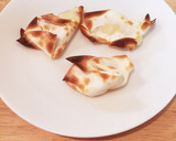 あまったぎょうざの皮で…チーズ包み焼き作り方2写真