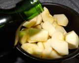 景色も霞む旨さ！無水煮リンゴ・黒酢仕立て作り方3写真