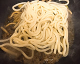 簡単☆甘辛すき焼き風の焼きうどん作り方3写真