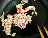 長芋と牛肉とさやえんどうの醤油炒め作り方1写真