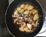 蜂蜜でツヤっと柔らか♪豚バラ大根の煮物作り方5写真