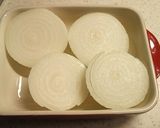 新玉ねぎのチーマヨパプリカ焼き作り方1写真