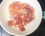 皮がパリパリのチキンステーキ。作り方1写真