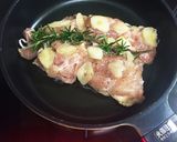 ご飯がすすむ！鶏肉のガーリックバター醤油作り方2写真