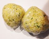 レンジで簡単♬カニカマチャーハンおにぎり作り方6写真