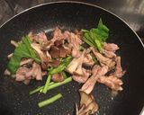 簡単！鶏肉とキノコのバジルソースパスタ作り方4写真