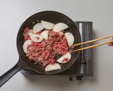 牛バラ肉と大根のトマト煮作り方2写真