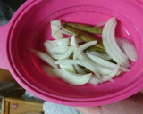 レンジ鍋でマテガイと玉ねぎの酒蒸し作り方1写真