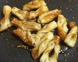 お弁当に♪くるりん竹輪の照りマヨ焼き作り方4写真