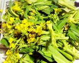 食パンで簡単♪菜の花のキッシュ(^o^)作り方1写真