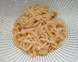 ひき肉と卵スープのうどん(ローミー)作り方1写真