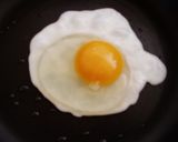 目玉焼きじゃない☆卵焼き☆作り方1写真