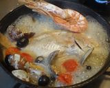 フライパンで簡単に♪鯛のアクアパッツァ作り方7写真