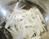 大根と山芋の梅酢和え作り方1写真