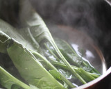 ほうれん草と人参のゴマ醤油麹和え作り方1写真