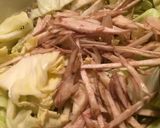 スープパスタにハンバーグが入ってて…作り方1写真