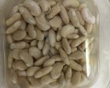 白いんげん豆と豚肉の煮込み作り方1写真