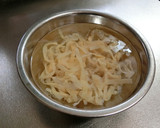 らっきょう酢で簡単♪もやしの中華風酢の物作り方1写真