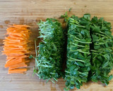 【作り置き】豆苗の塩昆布サラダ作り方1写真