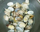 簡単♪あさりと春キャベツの春うどん作り方6写真