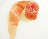 ホームパーティーに✨薔薇のカプレーゼ作り方4写真