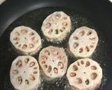 れんこんの豚ひき肉はさみ揚げ(甘酢風味)作り方5写真