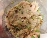 椎茸の陣笠焼き♡木耳，香菜，鶏肉入り♪作り方2写真