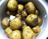 じゃがいものそぼろ煮作り方1写真