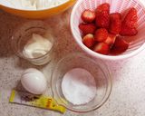 春色♡苺のアイスクリーム♪作り方1写真