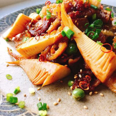 低糖質砂糖なし。たけのこと鶏皮のきんぴら by misumisu07