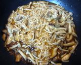 決め手はスパイス！チキンのキノコソース作り方5写真