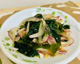 紫玉ねぎとわかめのサラダ作り方4写真