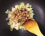 【彩り肉味噌で】白ねぎと肉味噌の常備菜作り方2写真