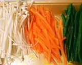 お弁当お摘みに‼ガーリック野菜肉巻き♪作り方1写真