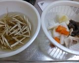 一人鍋で月見豚汁作り方1写真