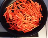 人参大量消費！人参のけんちん炒め作り方1写真