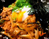 簡単♡めちゃ旨豚キムチ丼〜温玉のせ作り方3写真