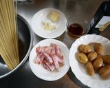 新じゃがとベーコンのめんつゆパスタ作り方1写真
