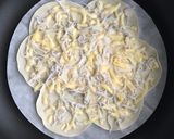 【面倒臭がり必見】すぐ出来♡餃子の皮ピザ作り方2写真