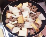 牛バラ肉と大根の煮物作り方3写真