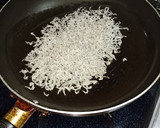 じゃこと豚肉の和風炒め作り方1写真