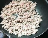 ご飯が進む♡ひき肉と大根のトロりん炒め♡作り方1写真