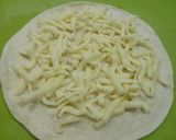 シンプル★トマトのまんまるケサディーヤ作り方1写真