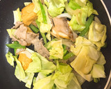 赤から鍋の素で簡単甘辛★野菜炒め作り方2写真