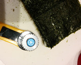 お弁当に忍ばせる優しさ(のり弁の海苔)作り方1写真