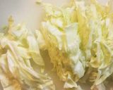 我が家の味噌汁(キャベツ)作り方1写真